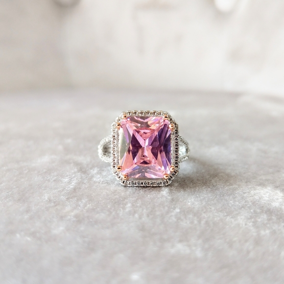 🔥LAST 1🔥NEW PRINCESS CUT SIMULATED PINK SPINEL RING - Picture 4 of 12